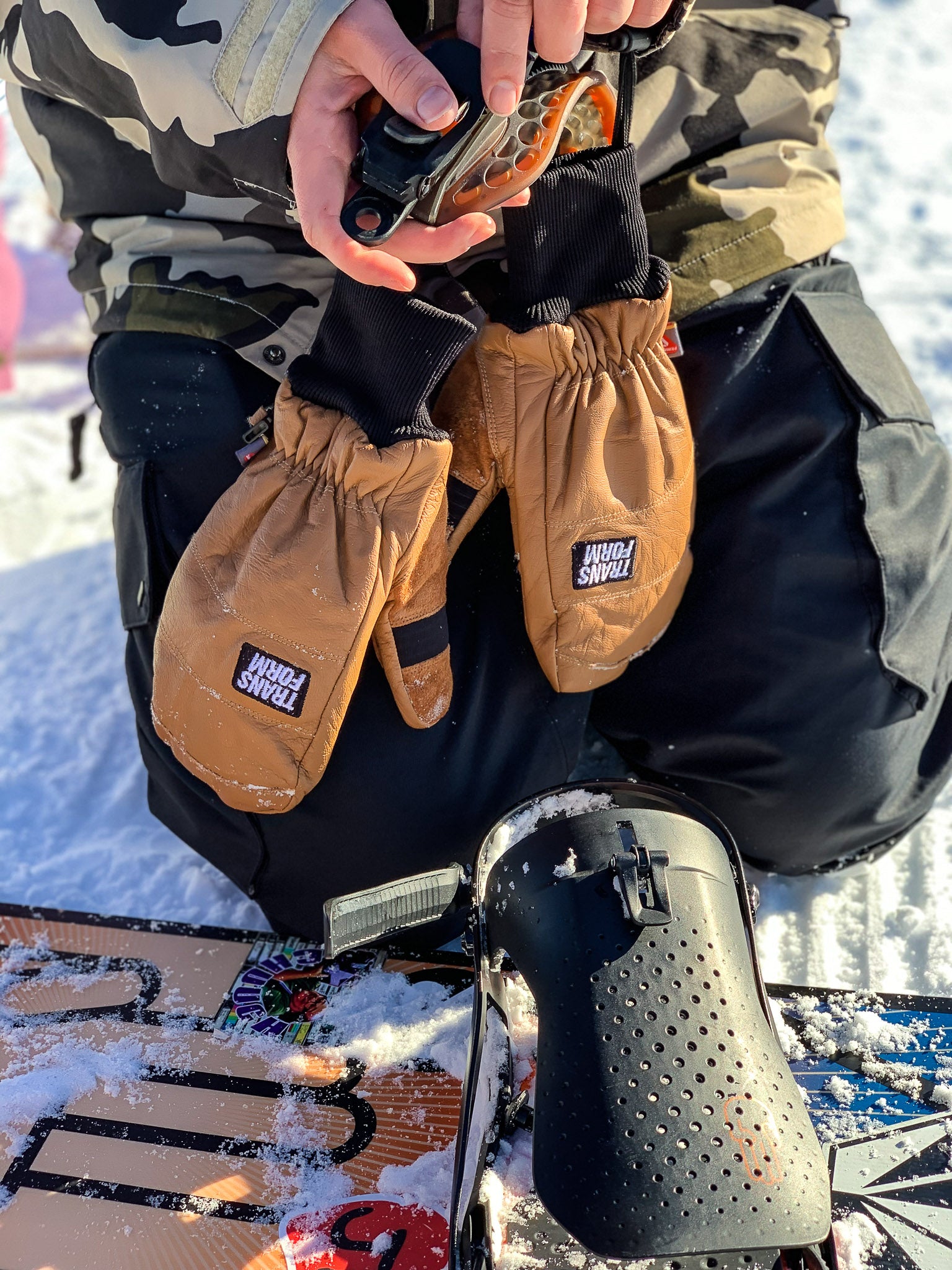 Best Snowboarding Gloves | Mittens | Apparel | Neckwarmers